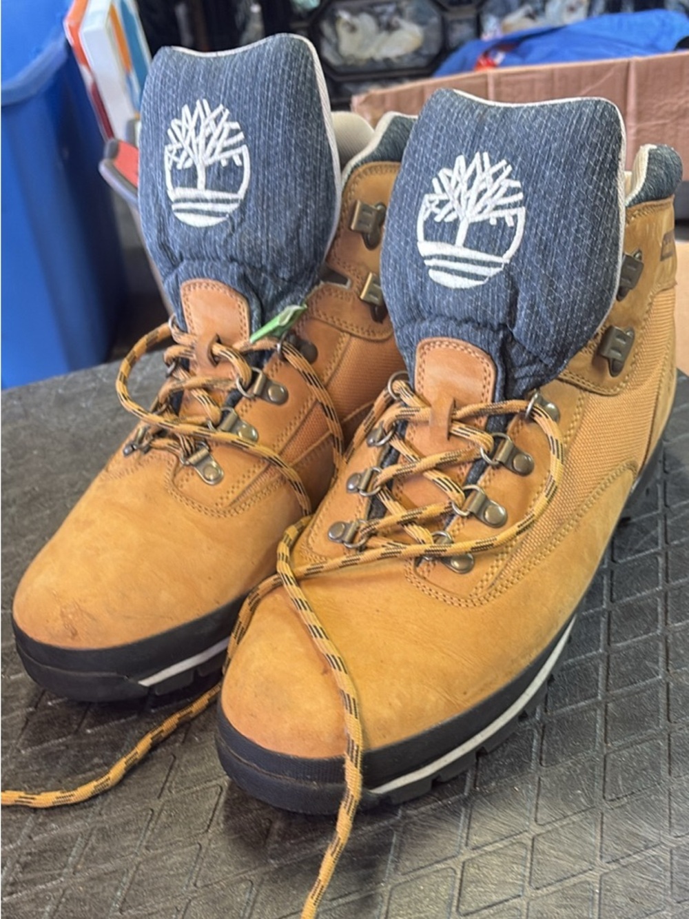 Timberland Men's Tan Leather Work Boots with Dark Blue Tongues